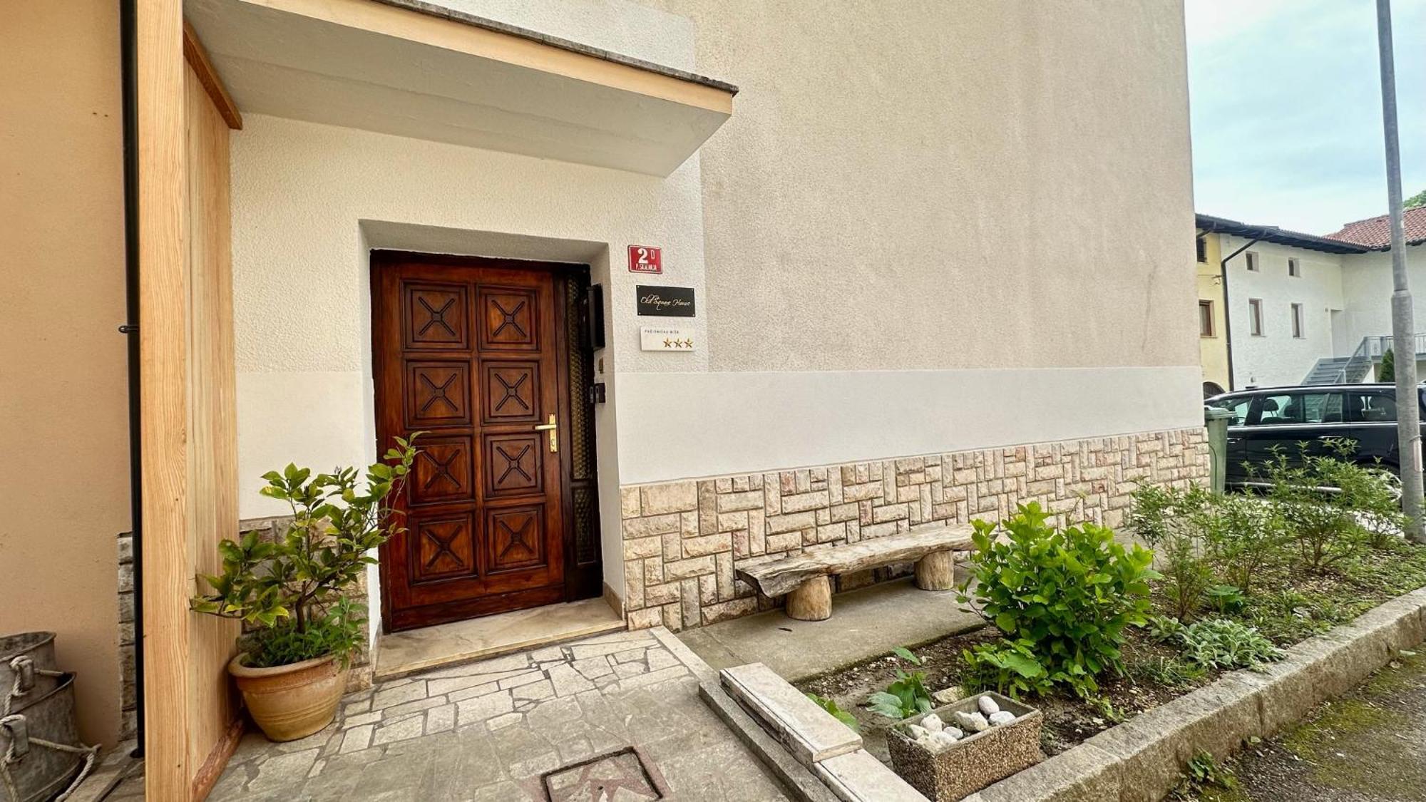 Apartament Old Square House - Hisa Na Starem Trgu Tolmin Zewnętrze zdjęcie