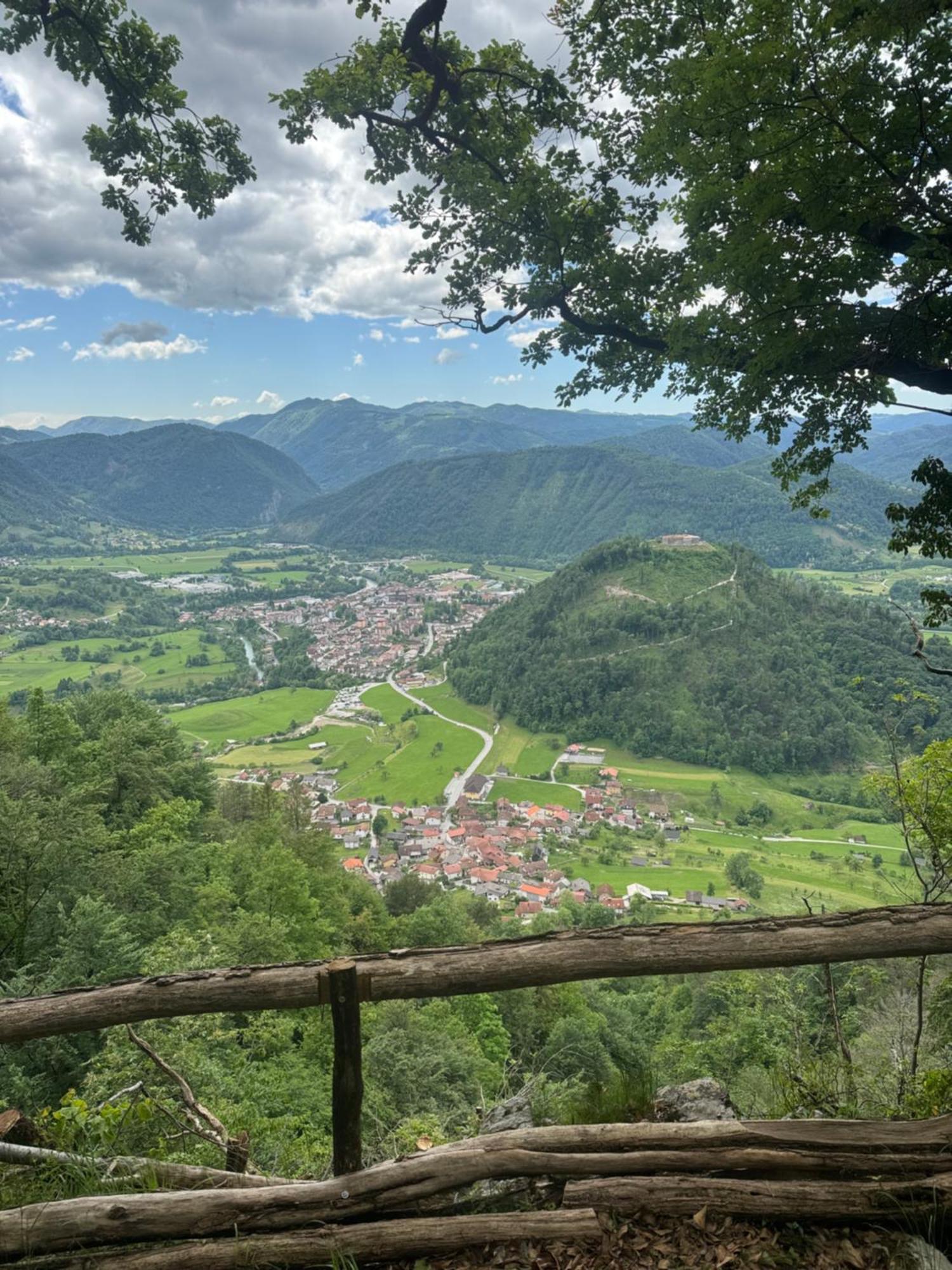 Apartament Old Square House - Hisa Na Starem Trgu Tolmin Zewnętrze zdjęcie